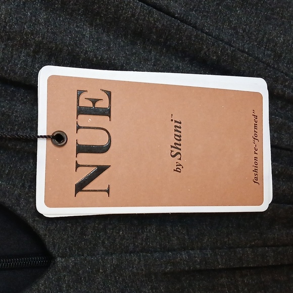 NUE by Shani, Elegant Grey Long Sleeve Dress. With Embishment Waistline, Size 8 - Picture 9 of 14